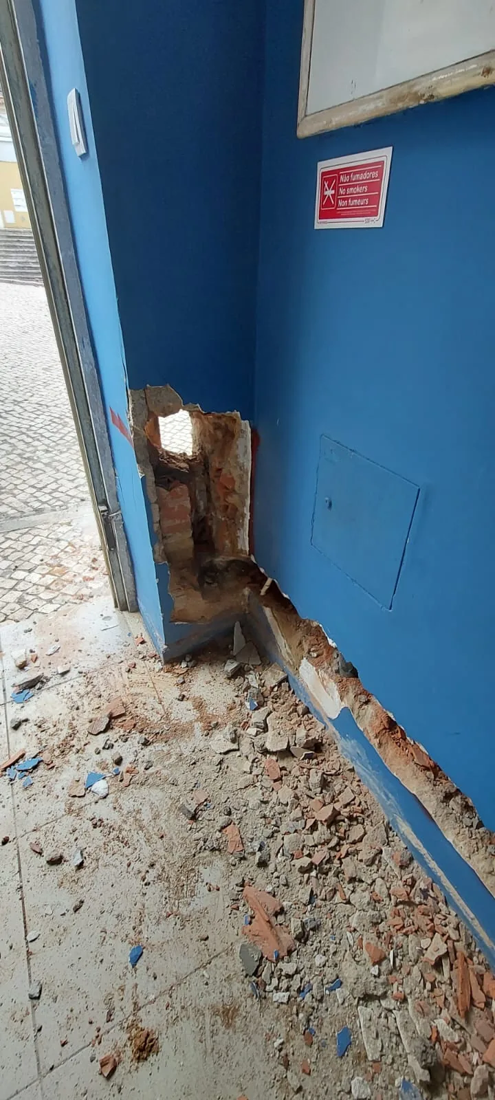 Canalização de água Gobeli 85