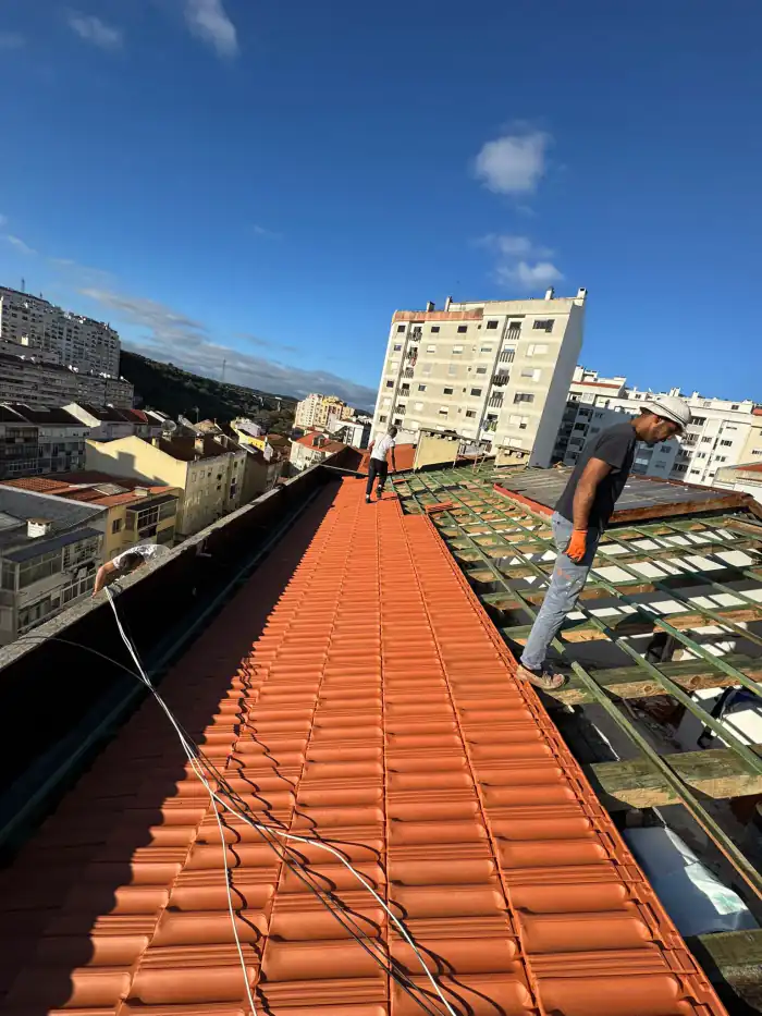 Reabilitação de cobertura inclinada